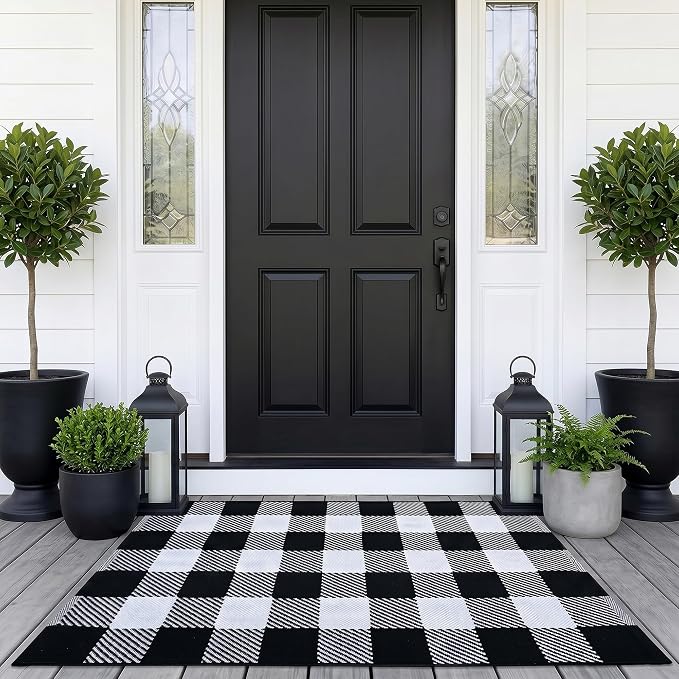 Black and White Buffalo Plaid Rug 4'x6', Machine Washable Layering Mat for Front Door, Entryway, Kitchen, Indoor Outdoor Low Profile Cotton Woven Check Rug