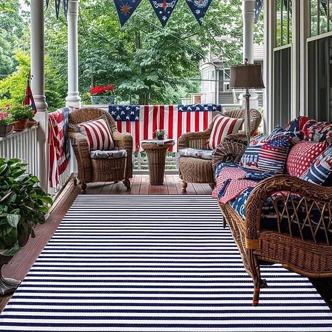CAINANEL Blue and White Striped Rug 4th of July Door Mat 4' x 6' Summer Front Porch Rug Independence Day Welcome Doormats for Farmhouse Entrance Porch Outdoors Decor (Blue and White, 4' x 6')