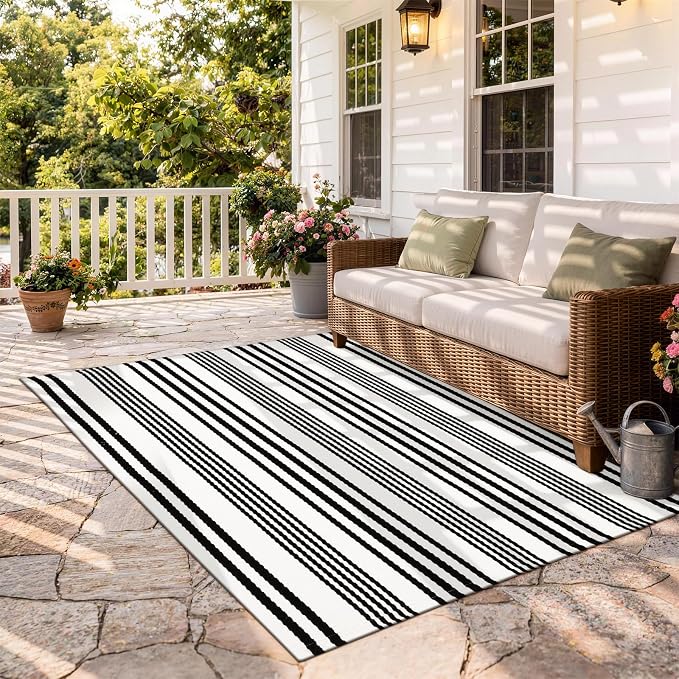OJIA Outdoor Area Rug 4'x6' Black and White Outdoor Rugs Porch Patio Rug | Machine Washable Camping Rug Cotton Door Mat Indoor Outside Striped Rugs for Front Porch/Deck/Backyard/Balcony/Home Decor