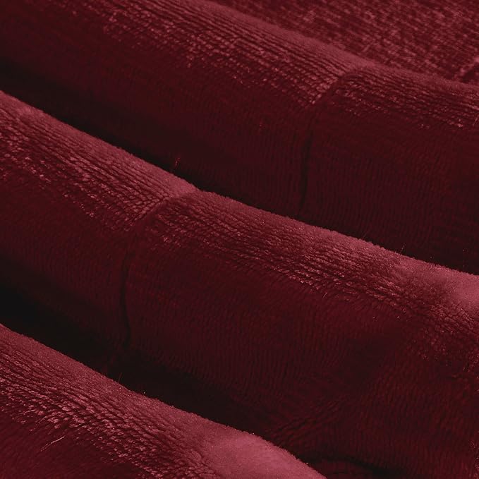 Elegant Comfort Ultra Soft Reversible Flannel Sherpa Blanket - Cozy Silky Fleece Throw for Couch, Bed - Plush Fuzzy Warm Winter Blanket for Gift, Twin, Burgundy