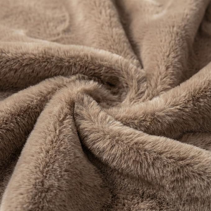 Americanflat 50x60 Double Sided Faux Fur Throw Blanket - Soft and Breathable Throw Blanket for Couch, Bed, Chair - Taupe Faux Fur Blankets Perfect for Home, Bedroom, or Outdoor Use