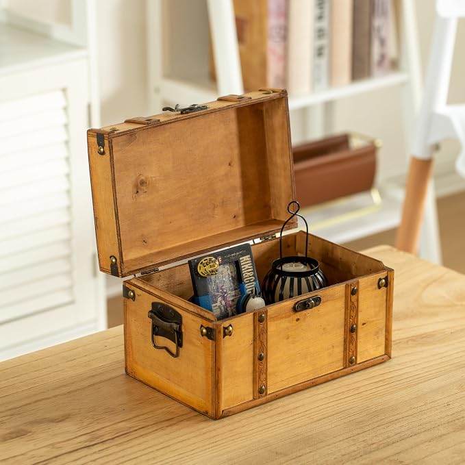 Vintiquewise Farmhouse Antique-Style Wood Treasure Chest with Leather Straps & Front Latch Decorative Storage Trunk for Trinkets Jewelry or Letters Rustic Accent for Home or Office Decor, Large