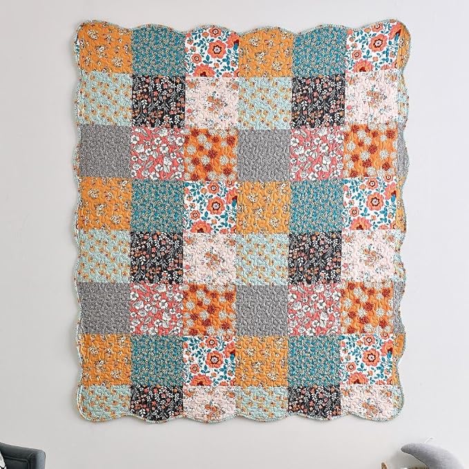 Greenland Home Carlie Modern Floral Quilt, Tapestry & Throw Blanket, 50 x 60 inches, Calico Patches