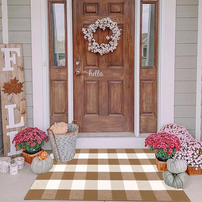 Buffalo Plaid Outdoor Rugs, 2'4" x 3'7" Brown and White Checkered Indoor/Outdoor Area Rug, Layering Rug for Hello/Welcome Door Mat, Washable Cotton Woven Farmhouse Mat for Fall Front Porch Décor