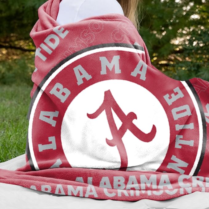 Logo Brands NCAA Classic Fleece Throw Blanket -50” x 60” Ultra-Soft Game Day Blanket with Bold Team Colors & Logo – Cozy College Team Bedding for Fans & Alumni