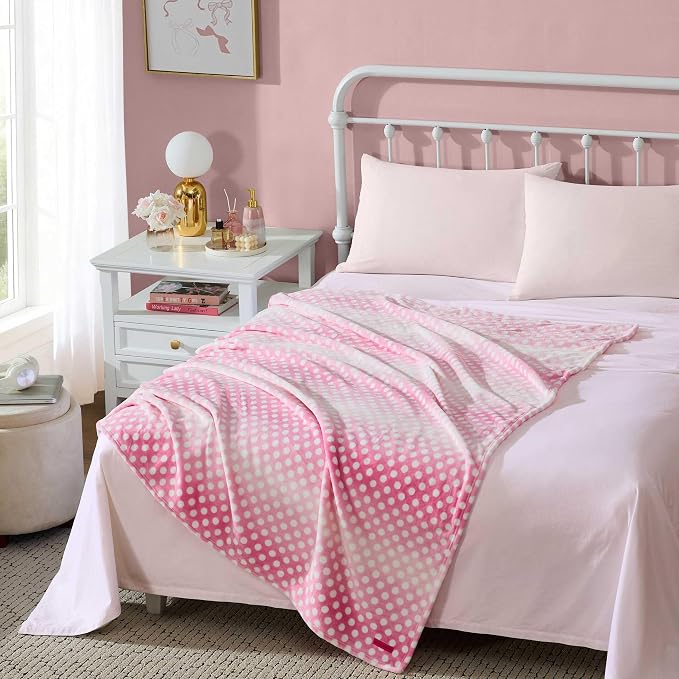 Betsey Johnson - Plush Throw Blanket for Couch or Bed, Soft Reversible Western Fleece Throw, Cozy Printed Soft Blanket, Ombre Dots Pink, 50" x 70"