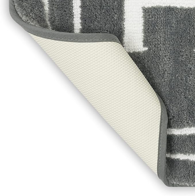 Mohawk Home Hers Pewter 1' 8" x 2' 10" Bath Mat