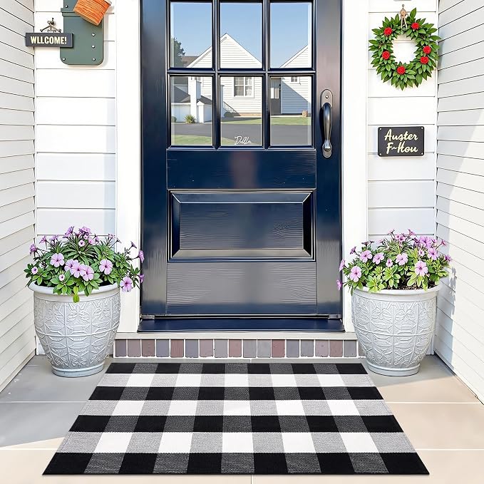 OLANLY Buffalo Plaid Rug 2' x 3' (24" x 36") – Black and White Cotton Checkered Doormat, Washable Indoor Outdoor Rug for Layered Front Porch, Kitchen, Entryway Decor