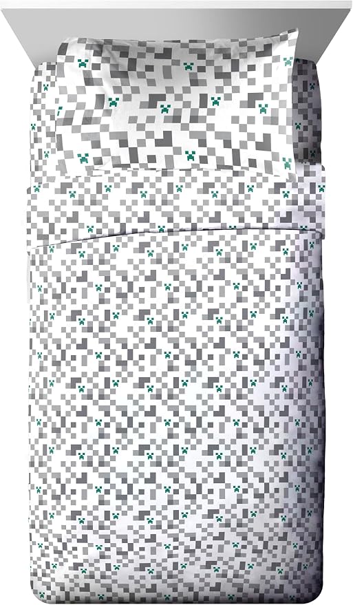 Minecraft Creeper Twin Comforter Set 5 Piece Video Game Bedding, Green | Zombie Enderman, Bed in a Bag, Comforter Sheets Sham Pillowcase, Official Product, Microfiber, Machine Washable, Kids Gift