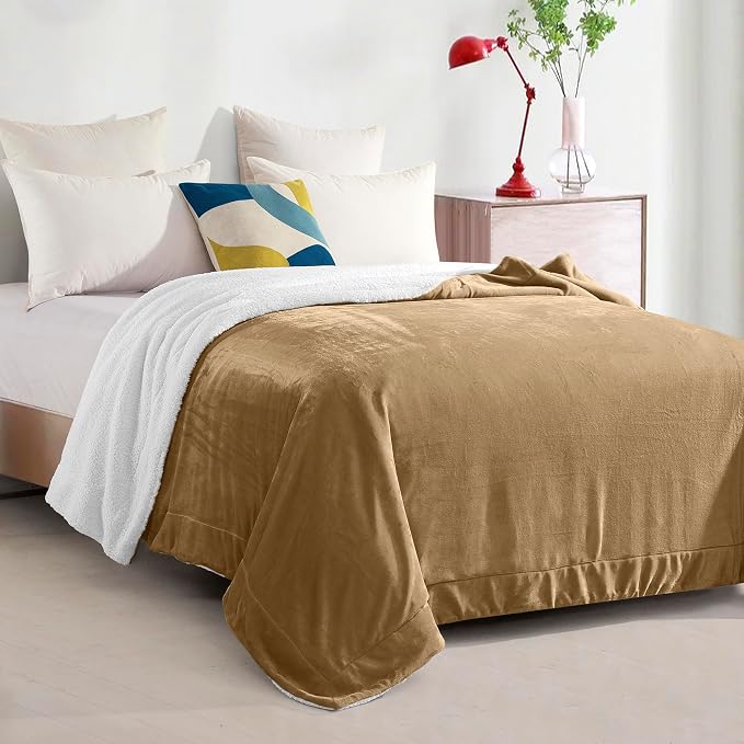 Elegant Comfort Ultra Soft Reversible Flannel Sherpa Blanket - Cozy Silky Fleece Throw for Couch, Bed - Plush Fuzzy Warm Winter Blanket for Gift, King, Taupe