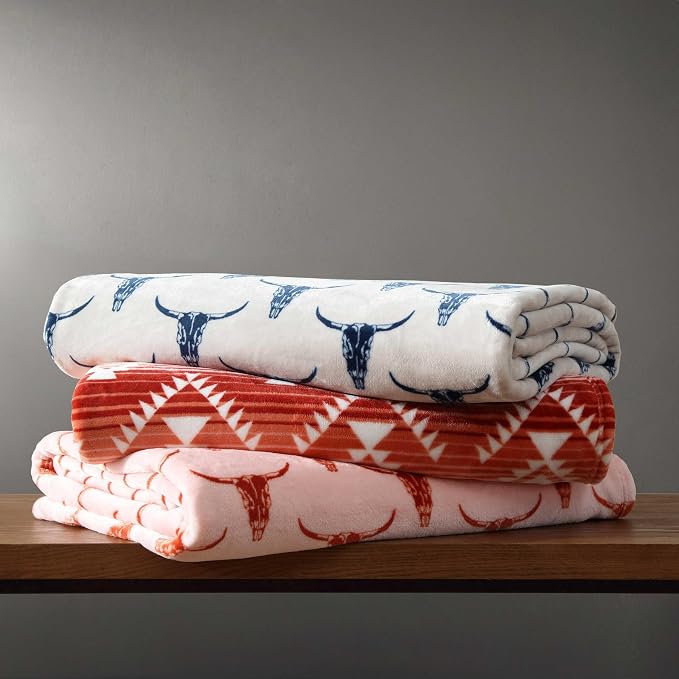 Wrangler - Blanket, Super Soft Plush Bedding, Yellowstone Inspired Throw Blanket for Couch or Bed (Steer Head Peach, 50" x 70")