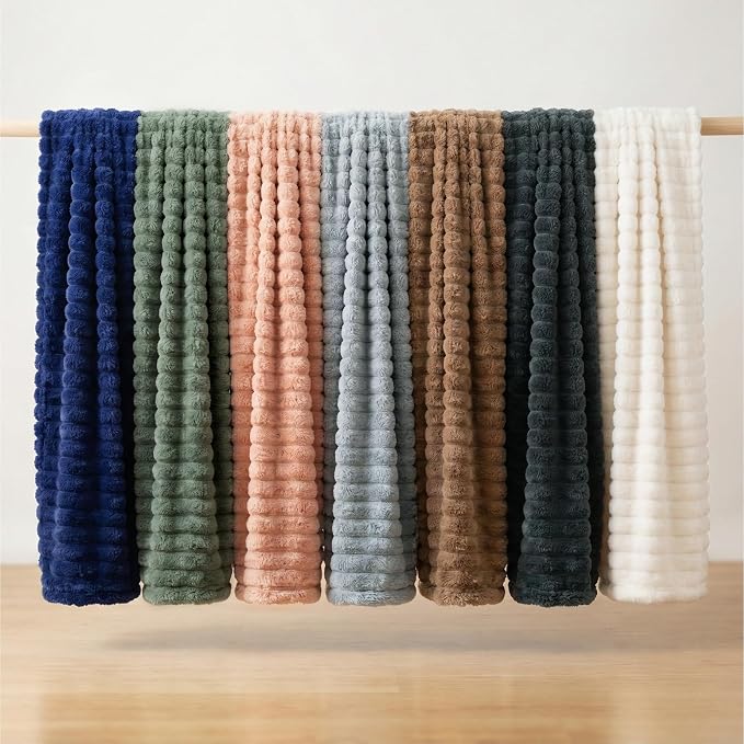 Americanflat 50x60 Faux Fur Throw Blanket - Soft and Breathable Throw Blanket for Couch, Bed, Chair - Dark Gray Faux Fur Blankets Perfect for Home, Bedroom, or Outdoor Use