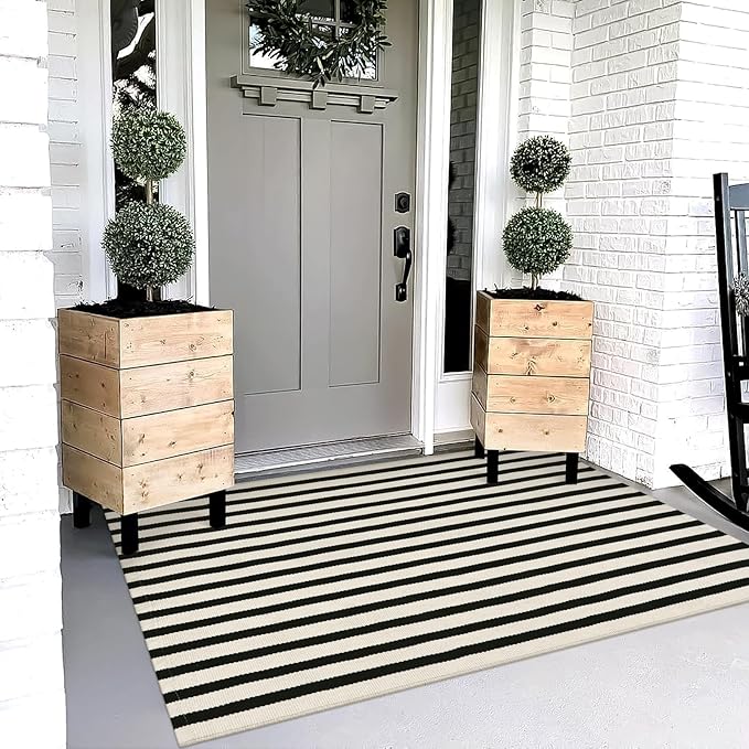 OJIA Outdoor Rug 3'x5' Front Door Mat Outdside Entrance Front Porch Decor | Machine Washable Rugs Cotton Woven Striped Entryway Rugs Indoor Door Mat Black and Cream White Area Rug for Porch/Backyard
