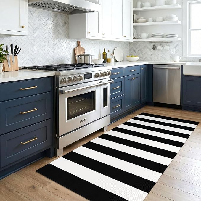 KOZYFLY Black and White Striped Area Rug 3x5 Ft Front Door Rug Hand Woven Cotton Washable Outdoor Doormats Outdoor Entrance Mat for Front Door Kitchen Entryway Patio Front Porch Decor