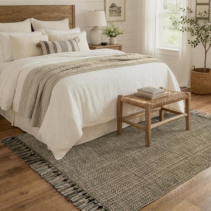 Collive 4' x 6' Moss Green Bedroom Area Rug, Modern Farmhouse Indoor Outdoor Rugs Boho Living Room Rug, Braided Comfy Bedside Mats Reversible Dining Room Carpet for Nursery Room Patio Decor