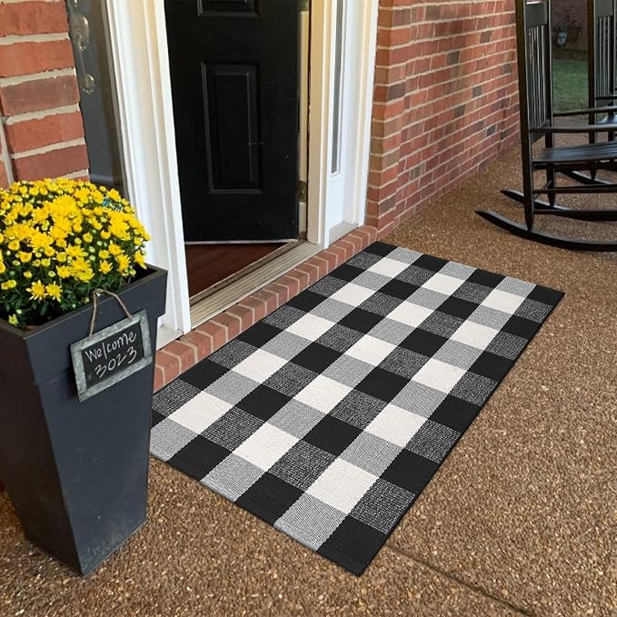 KIMODE Front Door Mat Buffalo Plaid Outdoor Rug 27.5"x43" Black and White Checkered Rug Farmhouse Front Porch Rug Outdoor Fall Decor Cotton Woven Washable Layered Door Mats