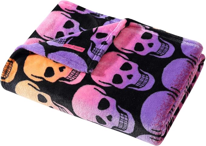 Betsey Johnson - Blanket, Buttery-Soft Throw Blanket for Couch or Bed, Boldly Plush & Oversized Bedding (Skull Ombre Black, 50" x 70")