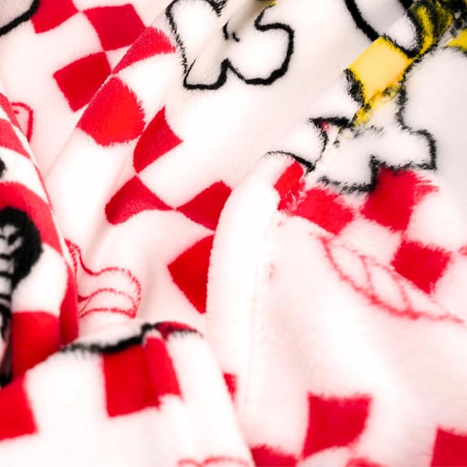 Peanuts® Snoopy Throw Blanket 70 in x 50 in – Soft Cozy Plush for Couch, Bed & Travel - Pizza, (Officially Licensed Product) by Franco