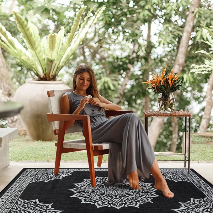 CAMILSON Outdoor Rug, 9x12 Medallion Black White Modern Area Rugs for Large Indoor and Outdoor Patios, Kitchen and Hallway Mats, Washable Porch Deck Outside Carpet (Medallion Black, 9 x 12)