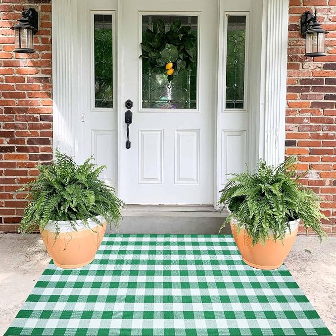 CAINANEL Buffalo Plaid Outdoor Rug Green and White Spring Door Mat Layering Rug Welcome Doormats for Spring Easter Farmhouse Entrance Porch Outdoors Decor