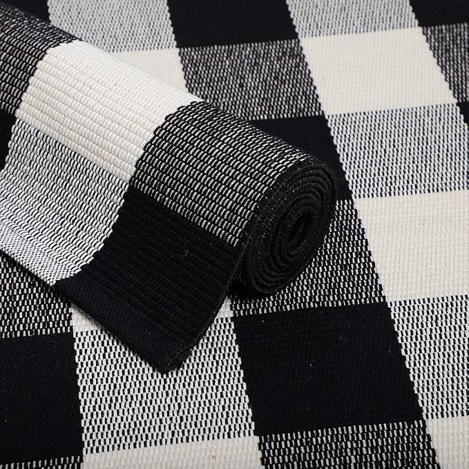 uxcell Buffalo Check Rug,Plaid Outdoor Rug,Layered Door Mat,Cotton Gingham Rugs,Floor Mat for Front Porch/Runner/Bedroom/Kitchen/Farmhouse 59"x35" Black & White