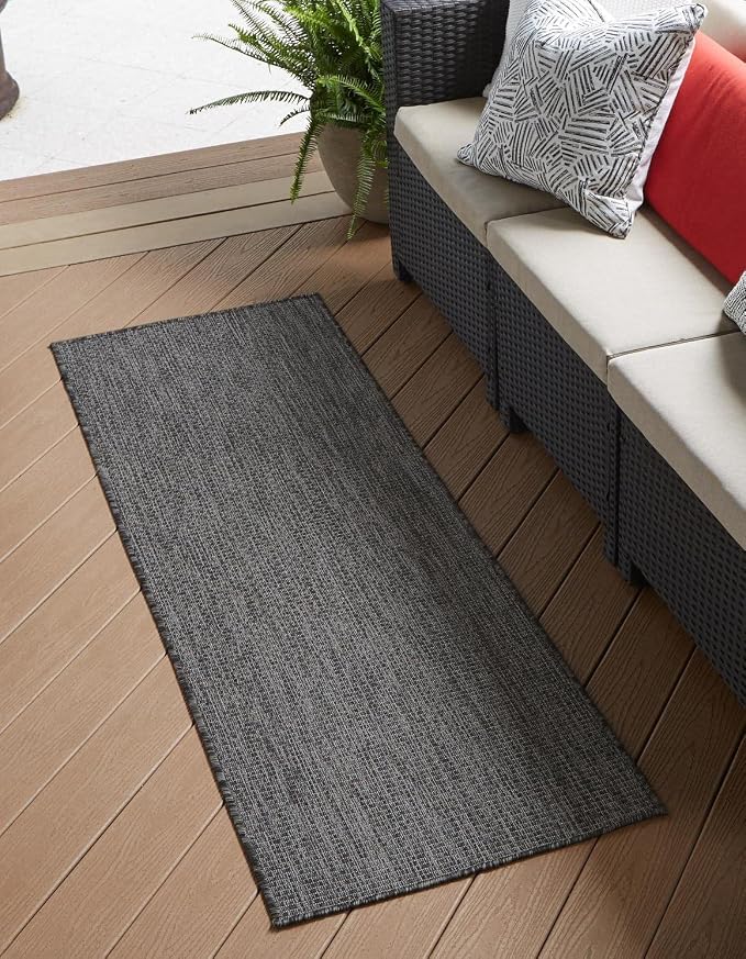 Unique Loom Outdoor Solid Collection Area Rug (2' x 7' 1" Runner Black/Ivory)