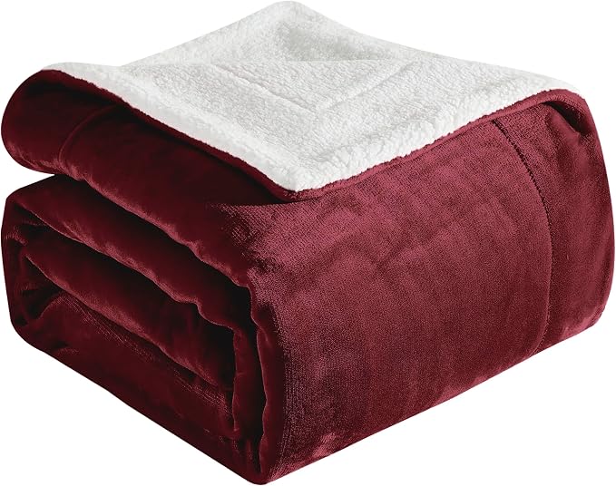 Elegant Comfort Ultra Soft Reversible Flannel Sherpa Blanket - Cozy Silky Fleece Throw for Couch, Bed - Plush Fuzzy Warm Winter Blanket for Gift, Queen, Burgundy