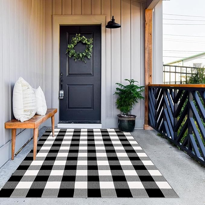 Buffalo Plaid Rug 4' x 6', Black and White Washable Farmhouse Checkered Rug, Non-Slip Indoor Outdoor Floor Mat for Living Room, Bedroom, Entryway, Kitchen, Laundry Room, Patio, Porch