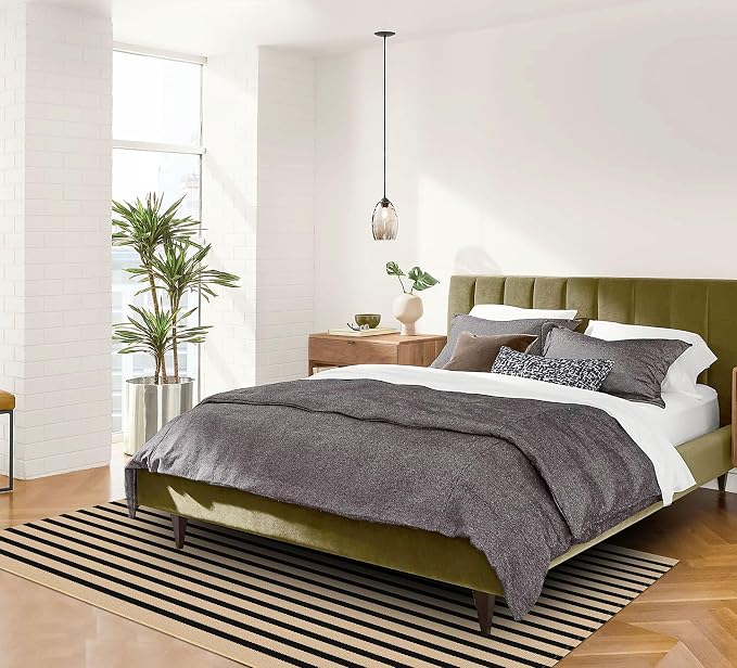 IOHOUZE Striped Area Rug 5'x7' Indoor Outdoor Rug, Washable Area Rug for Living Room, Large Patio Rug, Cotton Striped Rugs for Patio Living Room Bedroom, Tan/Black