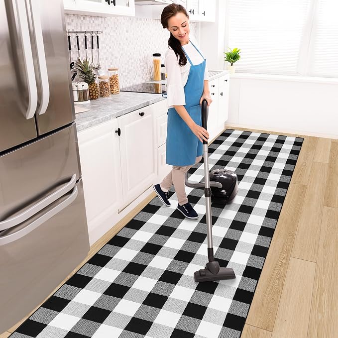 Buffalo Plaid Runner Rug 3x10 Feet Black and White Checkered Runner Rug Cotton Woven Farmhouse Floor Mat Washable Rugs for Hallway Kitchen Laundry Bedroom Living Room
