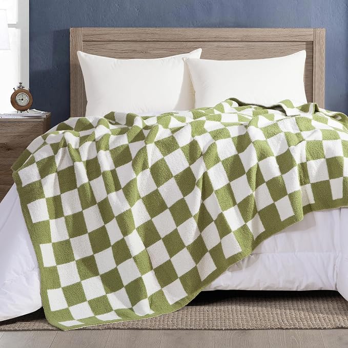 Elegant Comfort Checkered Throw Blanket, Sage Green Super Soft Cozy Fluffy Warm Throw Blankets for Couch, Sofa, Chair, Bed, Camping, Picnic, Travel Lightweight Bed Blanket (50" x 70")