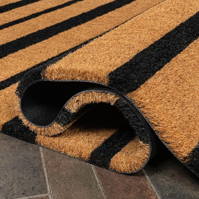 JONATHAN Y Natural Coir Indoor/Outdoor Area Rug 3X4 Natural/Black, Peater Classic Casual Commerical Doormat Ideal for Door Entrance, Patio, Porch, Backyard, Garages NRF108A-34