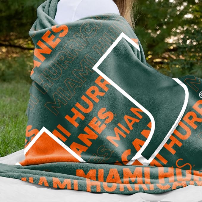 Logo Brands NCAA Classic Fleece Throw Blanket -50” x 60” Ultra-Soft Game Day Blanket with Bold Team Colors & Logo – Cozy College Team Bedding for Fans & Alumni