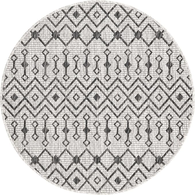 Unique Loom Outdoor Trellis Collection Area Rug - Tribal Trellis (3' 3" Round, Gray/ Black)