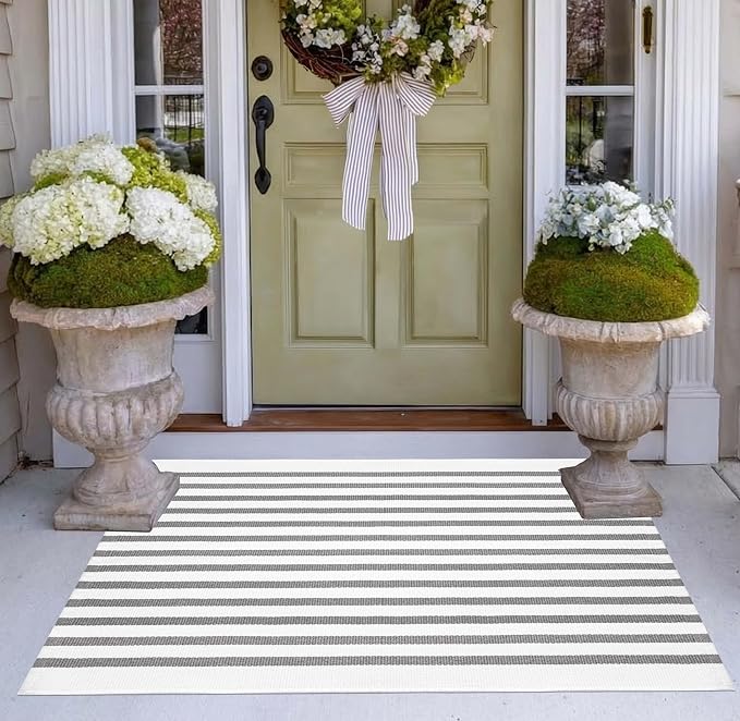 Grey and White Front Door Mat Outdoor,2x3 Ft Striped Small Area Rug Cotton Woven Washable Farmhouse Layered Door Mats for Entryway/Porch Decor/Kitchen/Home Entrance