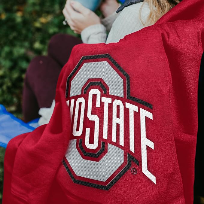 Logo Brands NCAA Unisex-Adult Sweatshirt Blanket