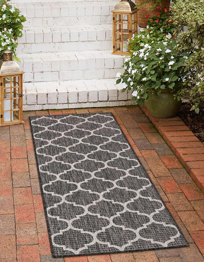 Unique Loom Outdoor Trellis Collection Area Rug (2' 7" x 10' Runner Black/Ivory)