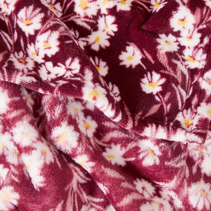 Jessica Simpson Plush 50"X70" Throw Blanket - Wildflower Park Red - Luxurious Plush Blanket for Ultimate Comfort and Cozy Warmth