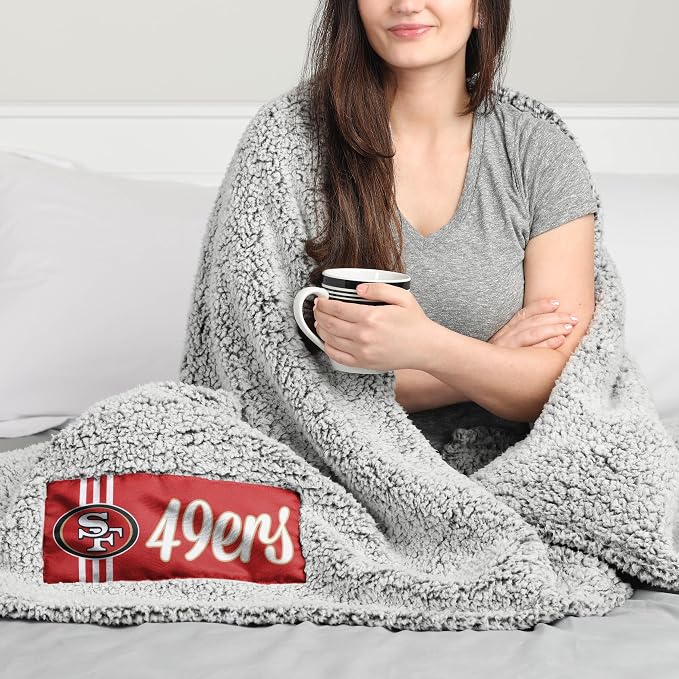 FOCO NFL Team Color Big Logo Cloud Sherpa Blanket 60" x 70"