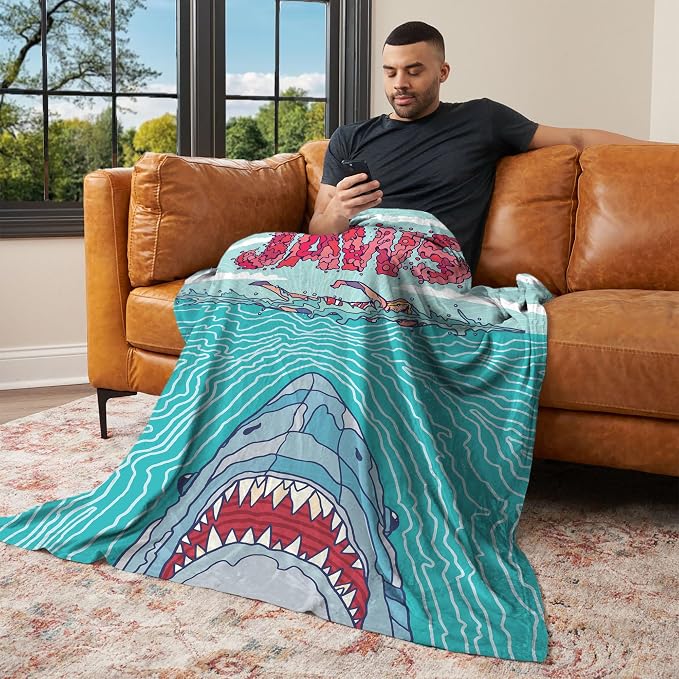 Northwest Jaws Squiggle Poster Silk Touch Throw Blanket 60x80 inches