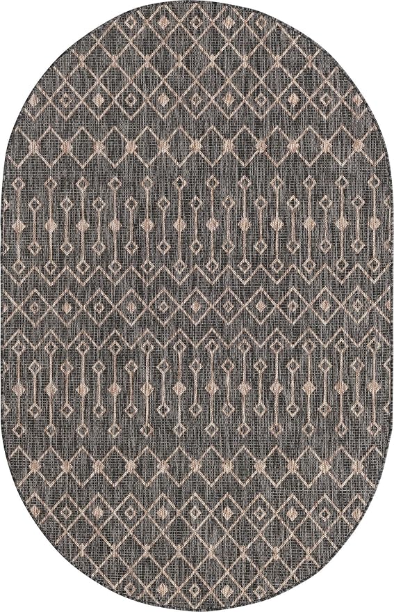 Unique Loom Outdoor Trellis Collection Area Rug - Tribal Trellis (5' 3" x 8' Oval, Charcoal Gray/ Natural)
