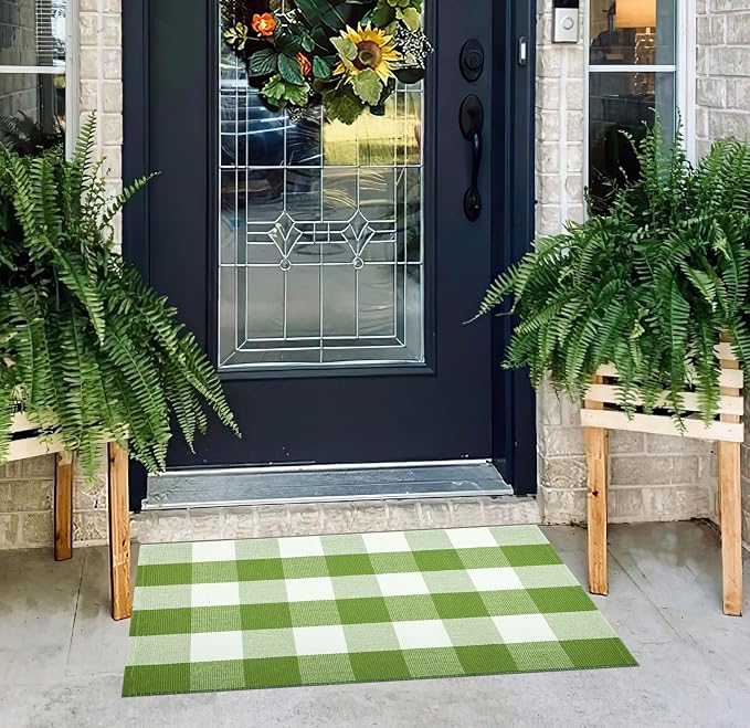 Buffalo Plaid Door Mats Outdoor 24''X35'' Green and White Checked Outdoor Rug Cotton Woven Washable Layering Door Mat for Welcome Mat Entryway Bedroom Living Room