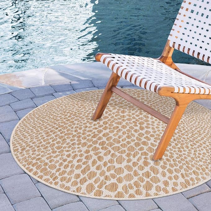 Unique Loom Outdoor Collection Area Rug - Cape Town (4' 1' Round, Dark Beige/ Ivory)