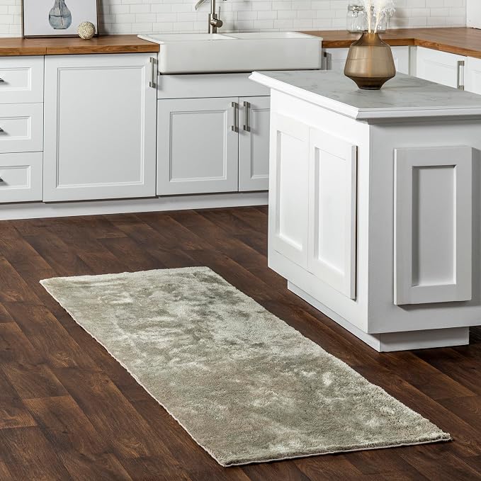 nuLOOM Loni Beige Solid Washable Runner Rug, 2' x 8'