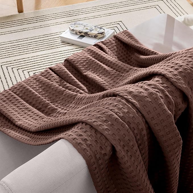 Elegant Comfort Premium 100% Cotton Waffle Blanket - Lightweight Breathable Waffle Weave Bed Blanket - Soft and Warm All Season Blanket for Couch, Sofa and Bed, TwinXL Size 68x90 Inches, Brown
