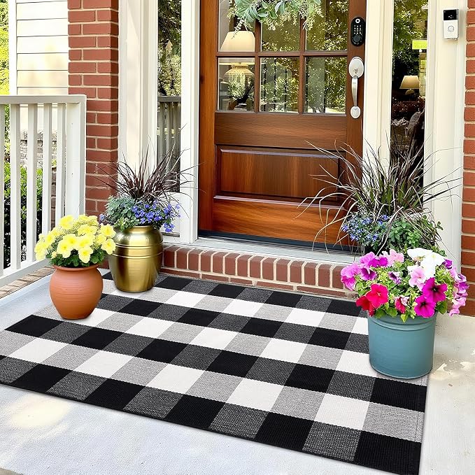 OLANLY Buffalo Plaid Rug 2'4" x 3'7" (27.5" x 43") – Black and White Cotton Checkered Doormat, Washable Indoor Outdoor Rug for Layered Front Porch, Kitchen, Entryway Decor