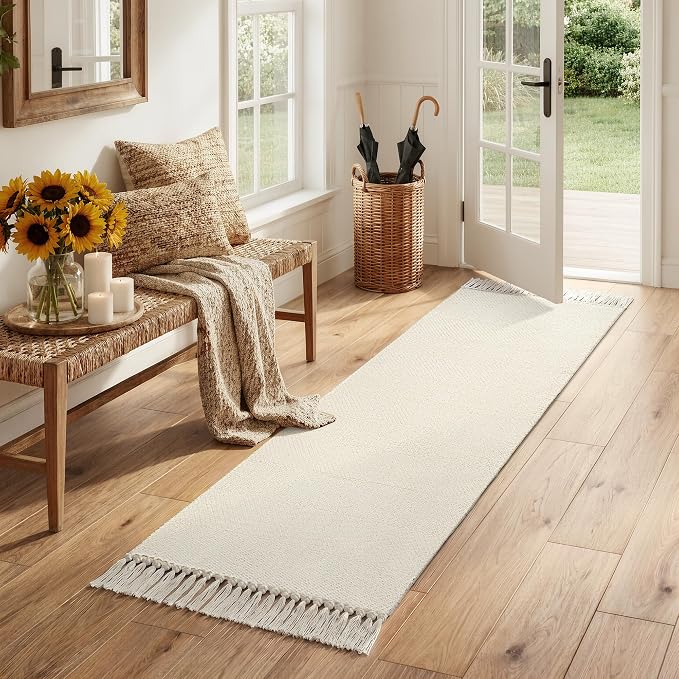 Collive 2' x 6' Kitchen Runner Rug, Modern Farmhouse Washable Bathroom Mat, Boho Hand-Woven Hallway Runner Rugs White Reversible Bedroom Carpet for Laundry Entryway Home Decor