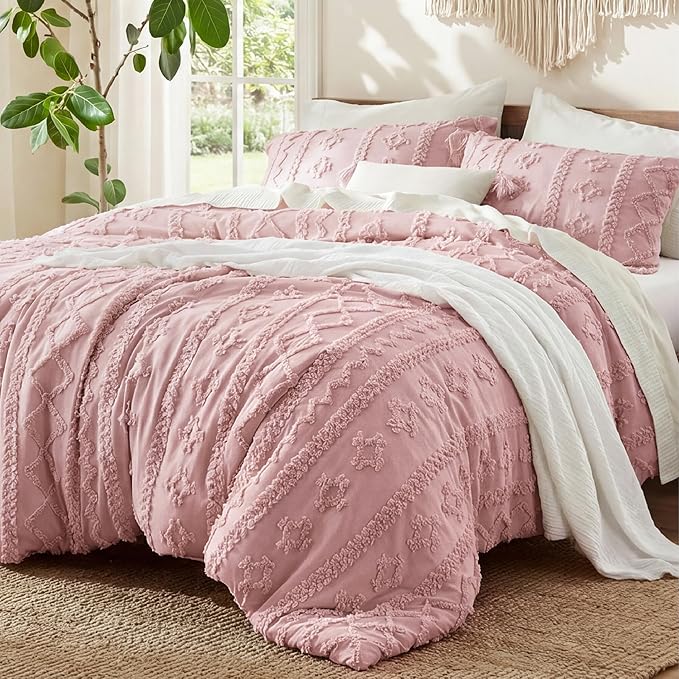 Bedsure Tufted Boho Comforter Set King Size - Pink Boho Bed Set, GentleSoft™ 3 Pieces Farmhouse-Style Embroidery Bedding, Gifts for Woman, Soft Jacquard Kids' King Comforter for All Seasons