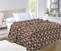 Elegant Comfort #1 Fleece Blanket on Amazon - Luxury Micro-Fleece Ultra Plush Cube Pattern - All Season Blanket, Twin/Twin XL, Grey