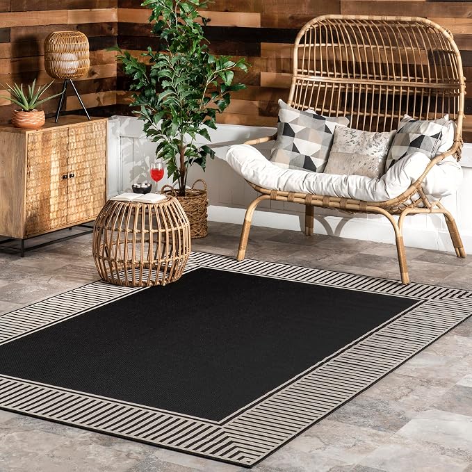 Nuloom Asha Black/Ivory, 4' x 6', Casual, Striped Border, Soft and Cozy, High Traffic, Stain Resistant, Easy Clean, Durable Area Rug for Indoor/Outdoor Patio, Deck, Porch, Garden, Courtyard